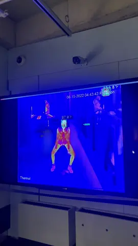 #shuffledance #shuffling #dance #shuffle #thermal #miami #dancing #forfun #fyp 