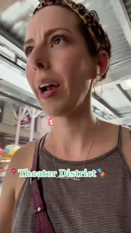 It’s tourist season baby 🤣 #ReTokforNature #broadway #timesquare #newyork #newyorkcity #nyc #nyctiktok #Home #jokes #lol #fyp #foryou #foryoupage #designer 