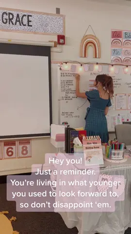 I’ve wanted to be a teacher since the first grade! I’ve dreamed of this almost all my life. When did you decide you wanted to be a teacher?  #year5 #teacher #teachersoftiktok #teacherlife #teacherstyle