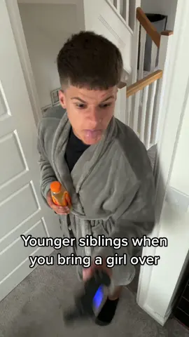 Anyone else used to experience this?🤣 #Siblings #fyp #girlfriend #foryou #foryoupage 