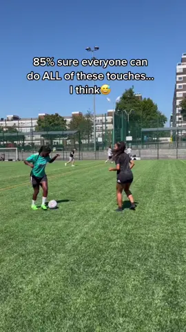 u guys can do touches… right?😅 #2touch #football #fyp #footballtiktok #ballcontrol
