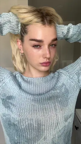 if i had a dollar for every time i tried to get this at sephora and this was sold out 😐 i’d have like $20 probably @kosas #kosaspartner #makeuptutorials #beforeandafter #sephora 