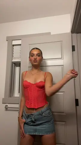 She’s a dancer now apparently #fyp #dance #virall 