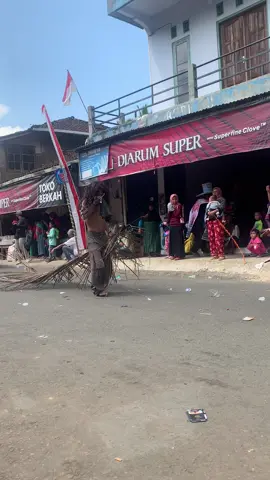 Wong edan bebas #17agustus #fyp #fypシ #karnaval 