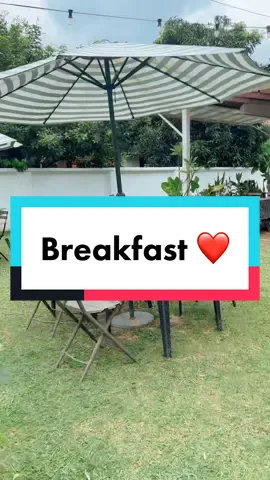 Sunday brunch with ❤️ at this lovely home cafe 🌈✨ #foryou #breakfastideas 