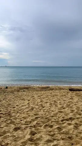 Ramai request nak video kosong 😆.. bila tgk view macamni rsa mcm duduk kt pantai betul2..dtg pntai sorg pun no hal janji bwk selfie stick ni  😜 #fyp #fypシ #beach #ganukite #racuntiktokshop 