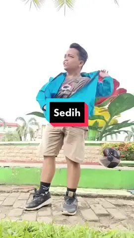 Tetap semangat menghibur sanak ku @memetwaluhtv__mans 😂🤣🤣 #fyp #ketawakocak #wiwikpatrisiajovan #memetwaluhtv 