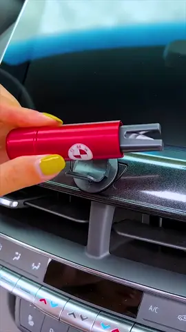 #cargadgets #carsoftiktok #smartcarlife #fyp #foryou #foryoupage #amazonfinds #amazonmusthaves #tiktokmademebuyit #goodthing #goodstuff #cartools #gadget #carstuff #carthing #carcare 