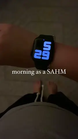 What most school mornings look like over here 🥰  #Vlog #dayinthelife #dayinmylife #dayinmylifevlog #sahm #sahmlife #momlife #mom #momsofinstagram #preemiemom #preemiemama #preemiemommy #preemiemoms #nicumom #nicumama #nicumoms #nicumommy #morningroutine #morning