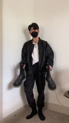 My goto fit during fall 🍂