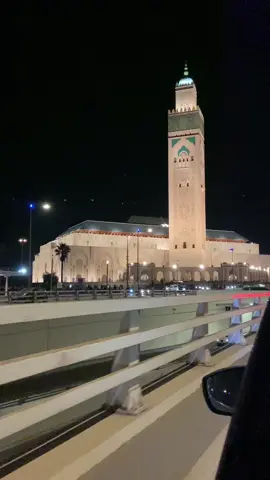 Mosquée Hassan II by night #morocco #casablanca