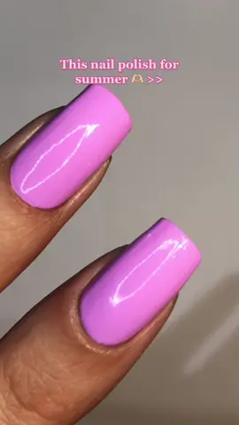 Learning to paint your own nails >> 💖💜 #summernails #pinknails #squarenails #newnails #nailsalonathome 