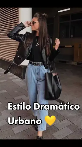 Meu estilo predominante 💛 #fashion #moda #dramaticourbano #outfits #black #dark #estilopessoal #branding #imagempessoal