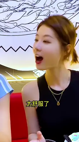 這個固体牙膏也太好用了吧 饭后約會必備告別口中異味#口臭 #尷尬時刻 #固體牙膏 #約會 #懶人必備 #旅行必备 #強烈推薦💗