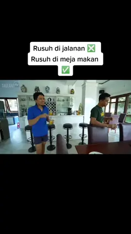 Berdua aja rusuhnya minta tolong eh minta ampun 😩😩🤣🤣🤣🤣🤣 #suryainsomnia #desta #theprediksi #touring #BALI #motoran #clubmotor #CHIZLeaderGoldSlice #SerumGakHarusMahal #CaffinoBaristan #Farlight84Smash #Percaya #PinterMilihTemen #AzarineSunscreen #PediaSureGrowth #MenjadiIndonesia