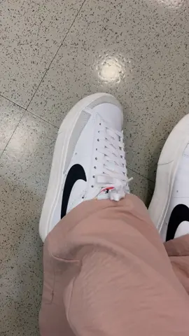 Nike Blazer Low Platform. Back to base-sick 🔥 #OLAFLEX #DoritosDareToBeBurned #fypシ #nikeblazer #nikeblazer77 #platforms #explorepage #snkrhds #sneakeraddict #kicksoftiktok #kotd #streetwearstyle #backtoschooloutfit #nike #hypebeast 