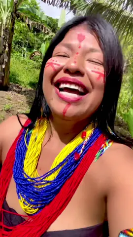 Cuando me preguntan cuanto me gano en tik tok🤣🤣🤣#viral #parati #indigena #mocoaputumayo #mocoaputumayo 