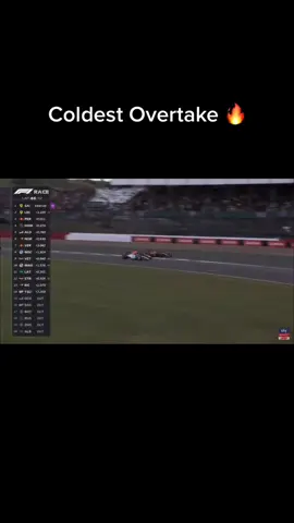 Coldest Overtake 🔥 #overtake #hamilton #f1 #f12022 #silverstone #foryou #foryoupage #insane #crazy #cold #moment #fyp #fypシ 