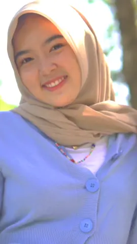 Awali harimu dengan melihat senyuman manis 😍🥰 ft : @Ihsan Adam Dewindra || if : @Shelika #fypシ #cinematic #asthetic #senyumanmanis #wanitacantik #foryoupage #xyzbca