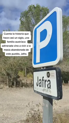 ¿Conoces la historia tras el pueblo abandonado de Jafra? Se dice también que se han captado psicofonías y se han encontrado restos de misas negras. #abandoned #abandonado #jafra #mistery #misterio #mistery #misterios #urbexspain #garraf