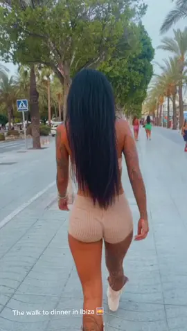 The scenes on the way to dinner in IBIZA 😮‍💨🌅🍑 . #uktiktok #tiktokusa #ibiza #sunset 