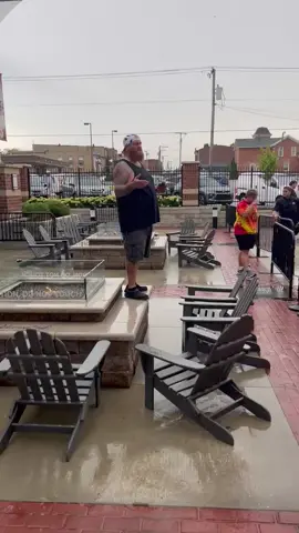 #fypシ #foryoupage #foryou #fyp #fy #indiana #waaaygood #pinkysup #everydayfunday #jasonwhatareyoudoing #OLAFLEX #offsquarebrewing 