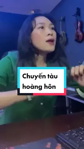 Chuyến tàu hoàng hôn #molibolero #molinetwork #mytam