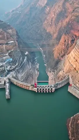 Do you know how powerful Baihe Hydropower Station is? It cost 180 billion yuan to create the world's second dam hydropower station, which can be used by 500,000 people every day. # aerial photography # infrastructure maniac # super engineering