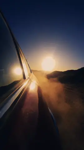 Camino a Italaque #lapaz #bolivia #latin #amanecer #sucha #car #camino #italaque #auto #coolio #ganstaparadise #jac #autorojo #vagoneta #suchamovil 
