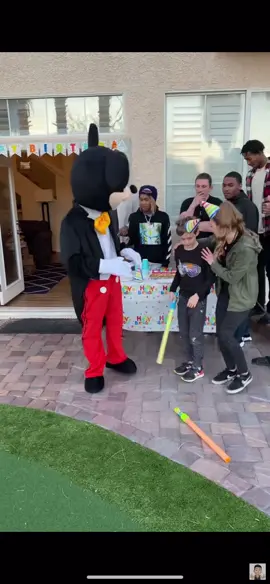 ( copyrighted content) Mickey mouse destroysnkids bday party ##funny##kindasad##destruction##mickeymouse##dababy