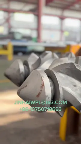 Parallel twin screws for PVC foam sheet