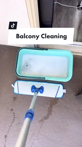 Cleaning a balcony can be tricky, especially when you’re not allowed to pour any water on it! #cleaning #balcony #balconycleaning #CleanTok #flatmop 