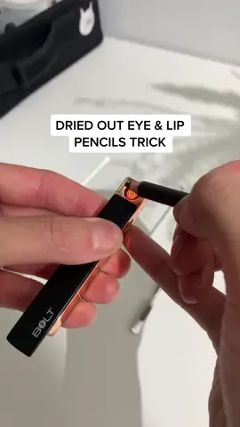 Dried out eye and lip pencils hack #makeupartisttip #makeupartisthack #makeupkit #artistkitcompany