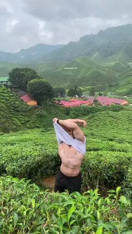 Gotta leave my signature there 😂        #fyp #fypシ #fypage #fypシ゚viral #viral #mucsle #workout #gym #fypdongggggggg #chestday #chestfly #malaysia #kualalumpur #india #indonesia #chaina #thailand #like #chesterbennington #like #likeboss #fypdongggggggg#cutting #ripped #shredded #bulking #muscle #muscles #likeaboss