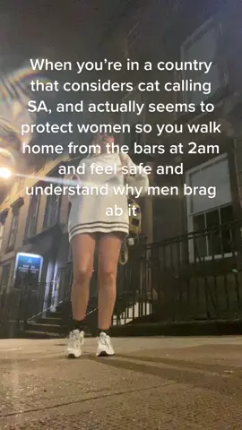 Men crossed the street to avoid me! I dont think i ever want to leave #Scotland