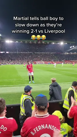 The ball boy did his part 👏😂 @strettyend @ellis11_ #sportbible #sports #football #Soccer #manchesterunited 