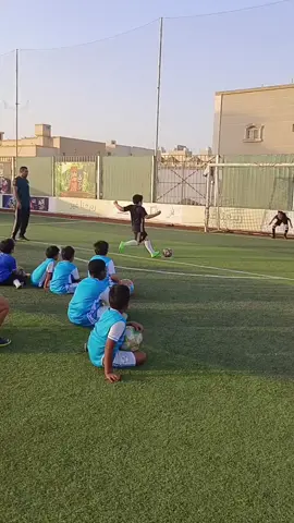 جانب من التدريب 🏃🏻⚽ #كرة_قدم #كرة #الهلال #الاهلي #برشلونة #محمد_صلاح #football #ball #explore #fyp #ftpシ