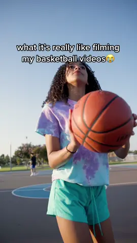 it doesnt always take this long for me to make a shot but shawdy wasnt warmed up😭