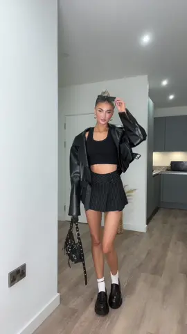 get dressed with me and my new loafers ❤️‍🔥 #loafers #loafersshoes #getdressedwithme #fyp 