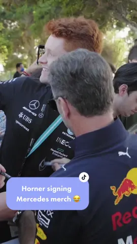 Christian Horner doing Christian Horner things on Melbourne Walk 😈 #F1 #AusGP #ChristianHorner #RedBullRacing