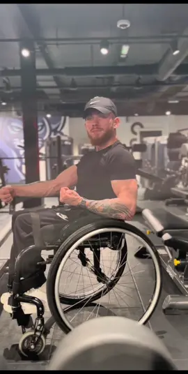 Look. At. Me. #gym #GymTok #wheelchair #disabled #pump #tatted #biceps #triceps #comment #like #share #transformation #batman #batmanedit #edit #fyp #foryoupage