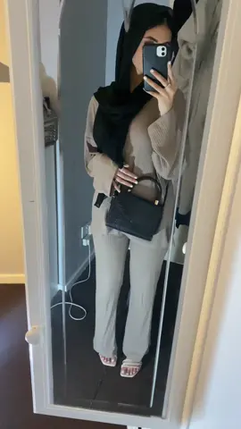 i actually live in co-ords😭 #fyp #foryou #outfit #modest #hijabi #OOTD #birmingham #clothes