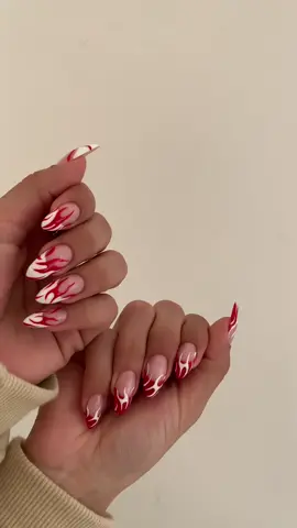 Unas uñas muy #motomami porque @La Rosalia ya esta en Argentina ❤️‍🔥 y mañana nos vemosssssss en vivo y en directo 🥹  #motomamiworldtour #rosalia #motomami #fyppppppppppppppppppppppp #nails #nailart #nail #uñas #uñas💅 #caping #boxtres 