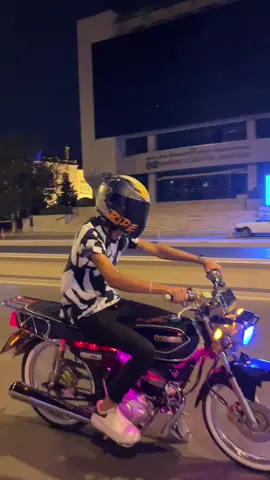 Cg mi drift mi ? #keşfet #kubacita #drift #kesfetteyiz #cg #kubacitamotor #kesfetalbeni #foryou #kesfetbeni #driftl