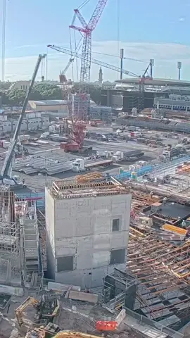 From the ground up, watch how the new #AllianzStadium came together. 👷‍♂️🧱🛠
