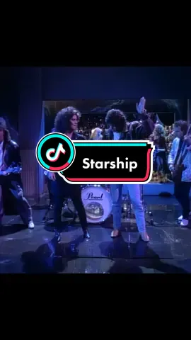 Conocida por ser el tema principal de la película Me enamore de un maniquí o Mannequin de 1987. #musica #parati #starship #foryou #musicaretro #fyp #powerballad #retro #day_delaluna