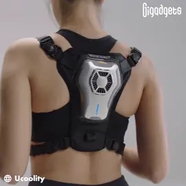 This vest has air conditioning to cool you down on hot summer days. #gigadgets #airconditioning #wearable #cooldown #summerdays