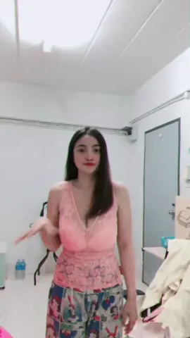 น้องบอกให้เปลี่ยนกางเกงเต้นก่อน