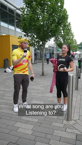 Ehat song are you listening to? 🎵 #TheHundred @thehundred