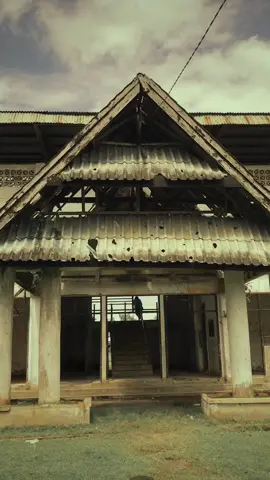 Rumah tua #vibes #horor #soundhoror #abditeh #fypシ゚viral